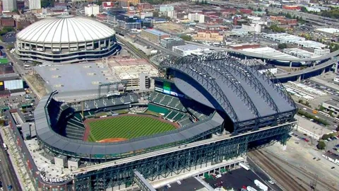 乒超总决赛明日激战！樊振东、王楚钦半决赛巅峰对决，央视新闻客户端同步直播